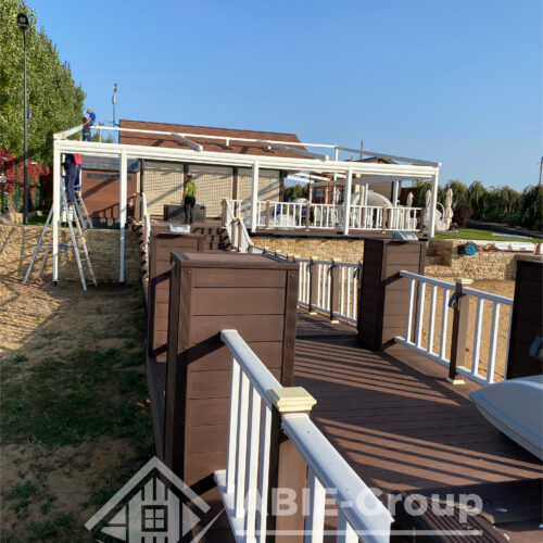 Фотографии выполненных работ компании «ABIE-GROUP» Отдельностоящей перголы и zip-систем. Затенение террасы более 135 кв.м. г.Оренбург