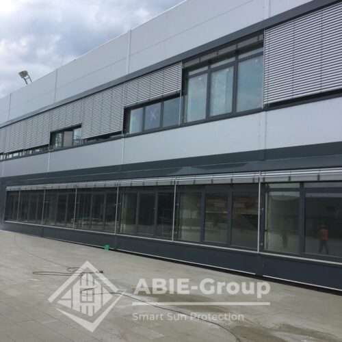 Фотографии выполненных работ компании «ABIE-GROUP» автоматических раффштор на заводе Мерседес-Бенц. Московская область, городской округ Солнечногорск, дачный посёлок Поварово