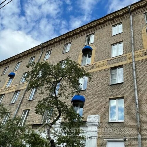Фотографии выполненных работ компании «ABIE-GROUP» Корзинных полукруглых маркиз с Австрийской тканью Sattler. г.Москва, проспект Мира.